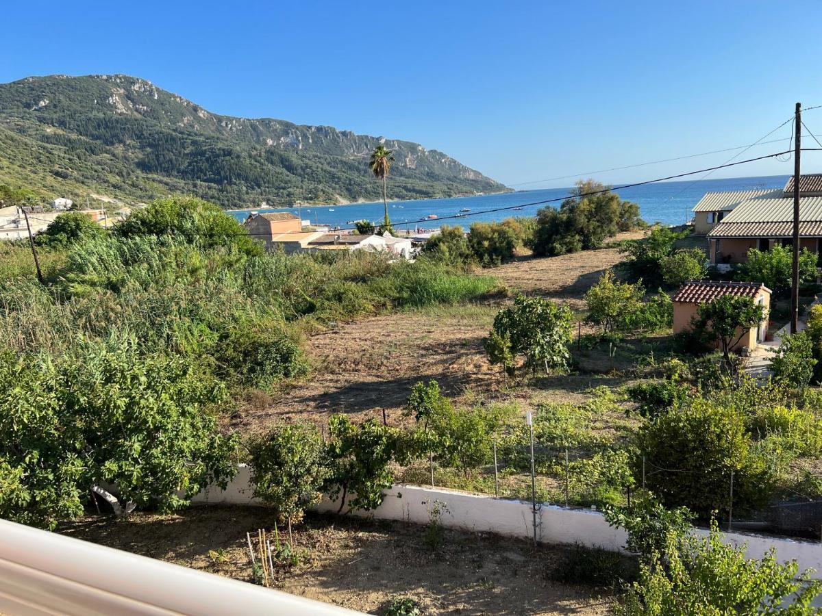 Villa Magda. Agios Georgios Pagon Exteriör bild
